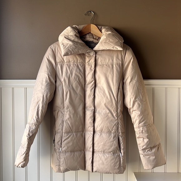 UTEX Xtérior Cream Down Filled Belted Puffer Winter Jacket Size Medium - Picture 2 of 12